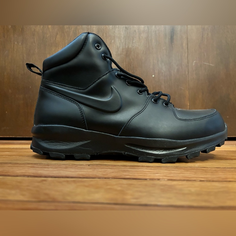 Nike Manoa men’s leather boots